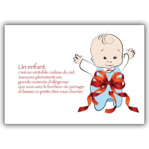 Niedliche Babykarte, französisch, mit Baby Boy in Geschenkschleife: Un enfant, .
