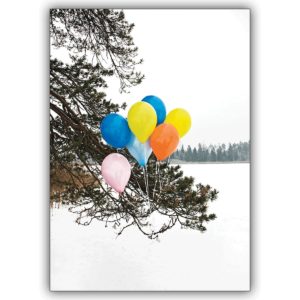 Tolle Foto Grußkarte nicht nur zum Geburtstag: Bunte Luftballons im Schnee