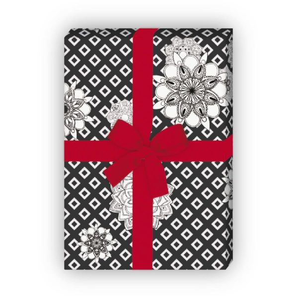 Kartenkaufrausch: Grafisches Geschenkpapier mit Blüten aus unserer Geburtstags Papeterie in schwarz