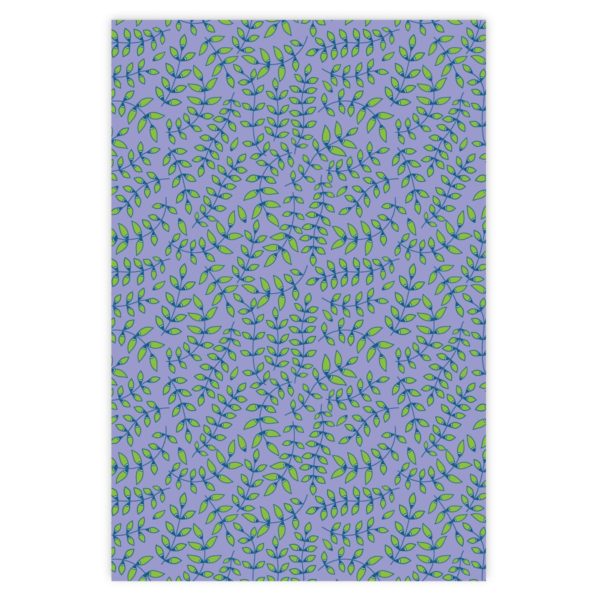 Elegantes Geschenkpapier mit zartem Laub Muster in lila