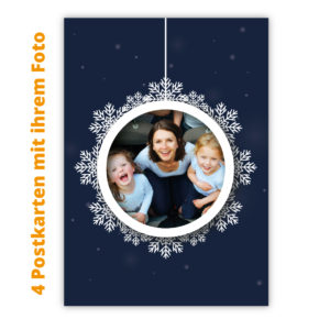 Kartenkaufrausch Postkarten in dunkel blau: Schneekugel Foto Weihnachts Postkarten
