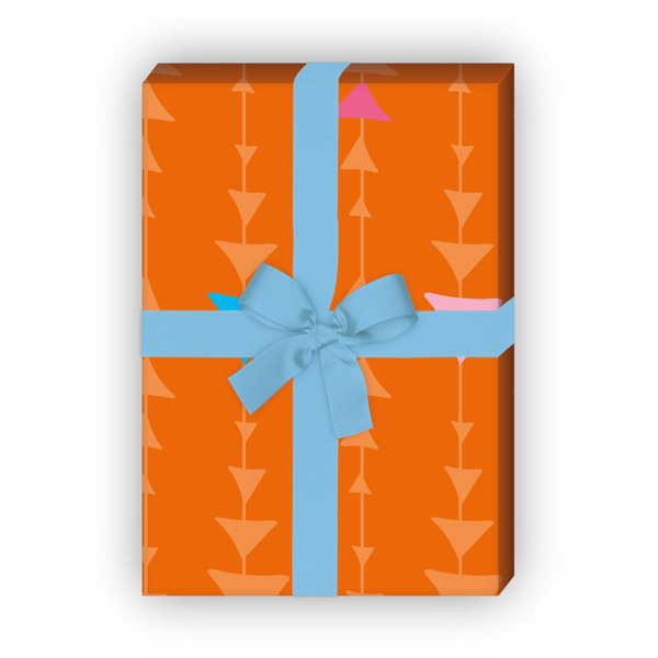 Kartenkaufrausch: Modernes Geschenkpapier mit grafischen aus unserer Designer Papeterie in orange